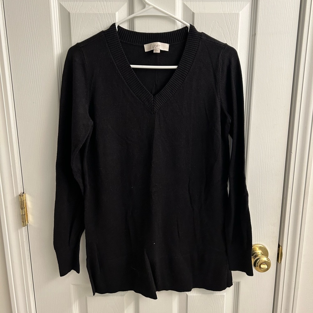 LOFT Black V-Neck Tunic Sweater - Size S